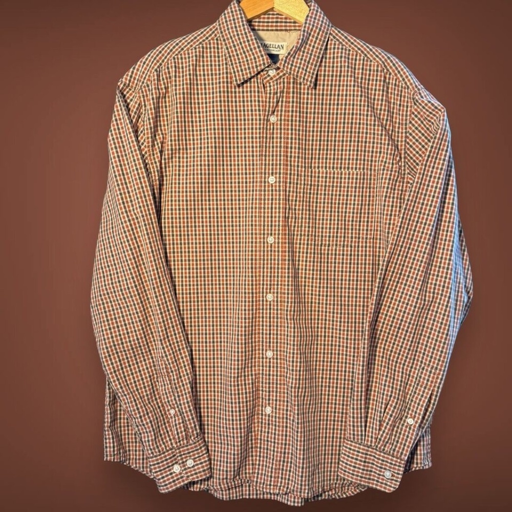 Magellan Outdoors Mens Size LARGE Long Sleeve Button Up Plaid Shirt